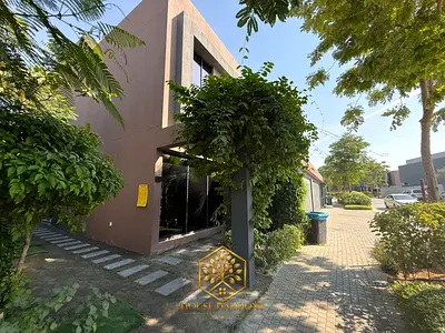 🏡 4-Bedroom Villa for Sale in Masaar – Saro | Prime Corner Plot
