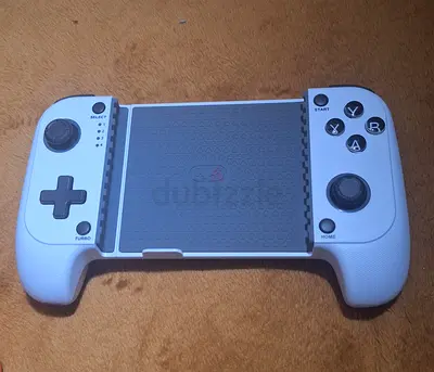 Bluetooth Mobile Game Controller - Foldable Phone Clip Controller (White)