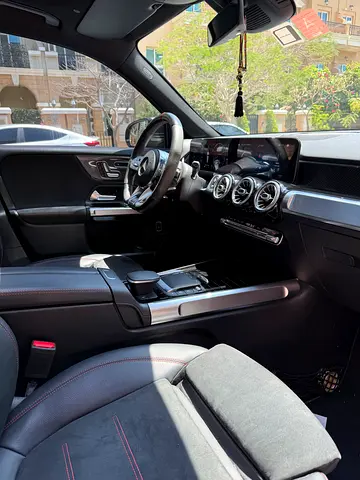 2020 Mercedes-BENZ GLB 照片 8