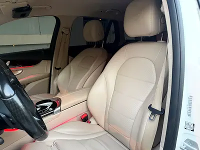 2016 Mercedes-BENZ GLC — фото 7