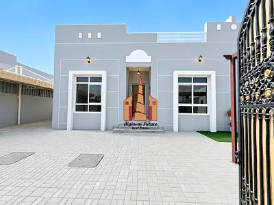 Spacious 3Bhk Villa With All Master Bedrooms Separate Majlis Hall Laundry Room 5 Washrooms 120K
