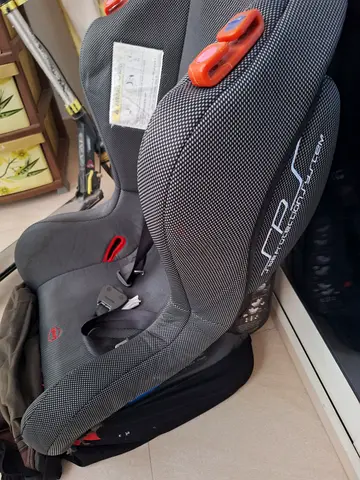 Child Car Seat - Good Condition, Grey Fabric (Used)