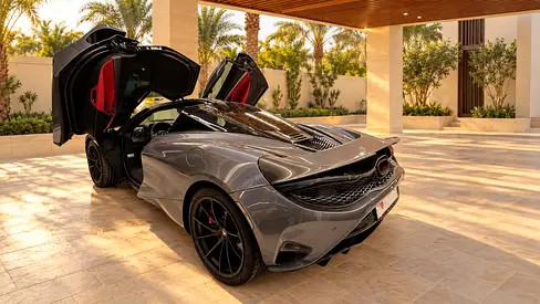 2025 Mclaren 750S 照片 7