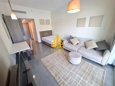 Furnished Studio Apartment With Basement Parking, Gym & Pool