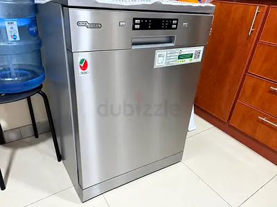 Super General Dishwasher - Freestanding in excellent condition