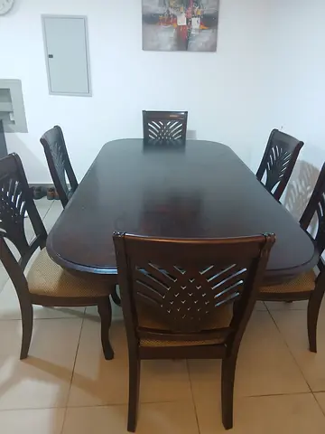 Dining table Full Set with 6 Chairs Wodden Made Used 1 Year in good Condition