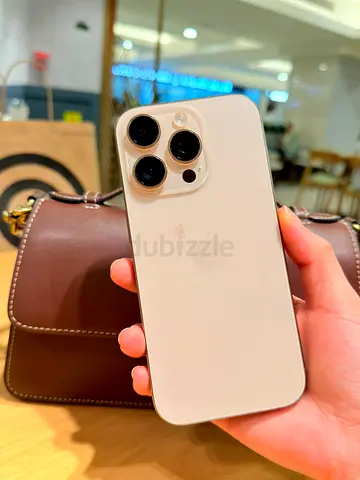 iPhone 16 Pro Max Like-New — No Scratches