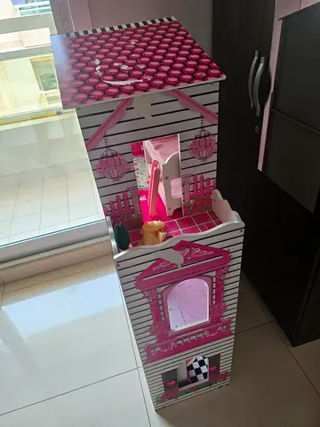 Doll house