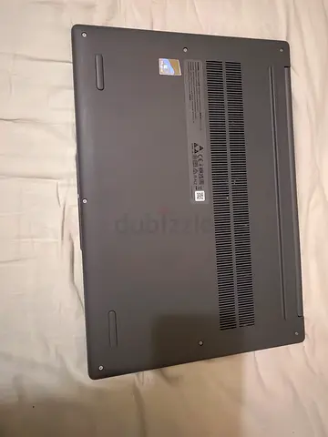 06 months used Laptop - Lenevo Ideapad Slim 3 with no scratch