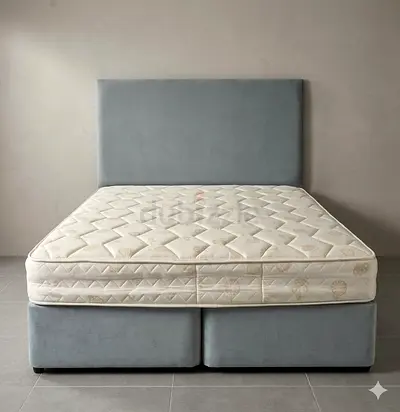 Queen Size Bed with Mattress