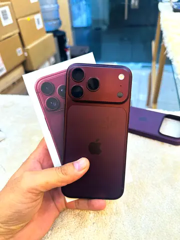 18 pro max 512gb hk spec physical sim just some days used