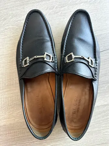 Black Gucci leather loafers, size 7 (Eur 41) — used, Excellent condition