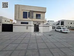 Corner Villas Al Yasmeen 5BR on Main Road