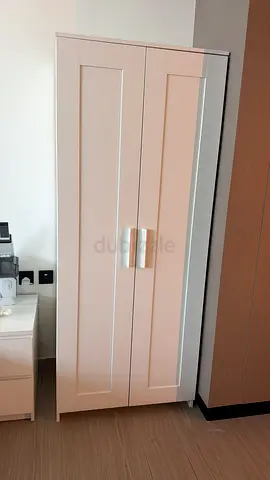 Whiter 2 door wardrobe