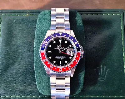 Rolex GMT-Master II 16710 Pepsi 2003 | Mint Condition | Box Set