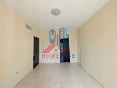 Hot Offer|Rent Reduced 1 Month Free|3BHK Apartment Available with Gym Pool|Family Building