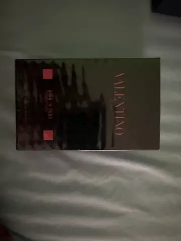 Valentino Born in Roma intense Eau de Parfum (boxed)