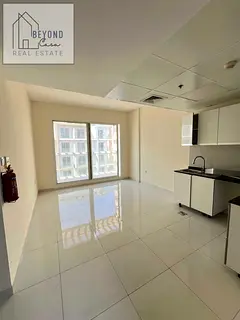 Spaccious * 1 Bed * Family * with Balcony * Vacant