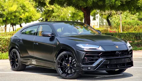 2022 Lamborghini URUS — фото 2