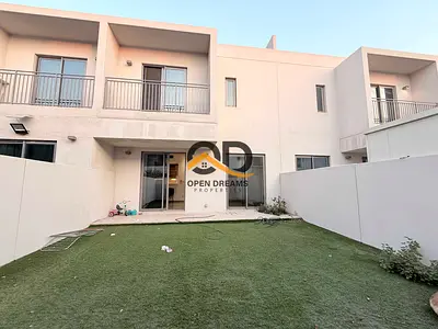 Spacious 3BHK Middle Unit Townhouse available for rent in Lilac, Al Zahia Sharjah!!!