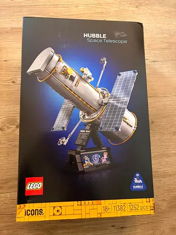 BARGAIN BRAND NEW LEGO 11382 ICONS HUBBLE SPACE TELESCOPE