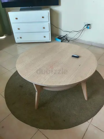 Round wooden coffee table - light oak finish with Olive Green Carpet (IKEA) excellent condition.