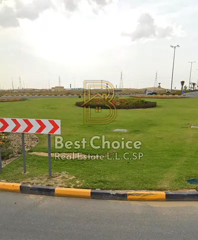 An excellent opportunity for ownership and investment in Phase 1 of the Al Bulaida project. The plot is situated in a prime location, offers a suitabl