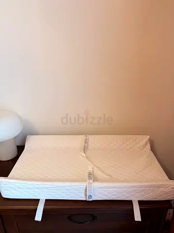 White Quilted Baby Changing Pad — Good Condition