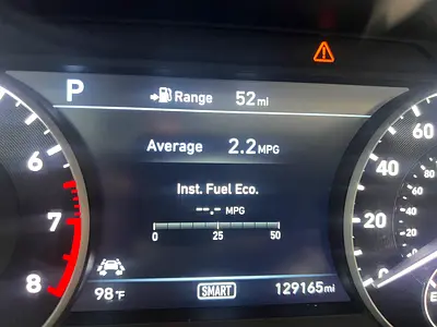 2017 Genesis G90 — миниатюра 18