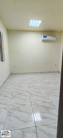 TODAY OFFER/STUDIO FOR RENT FAMILY BUILDING NEAT CLEAN
