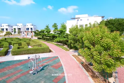 4BR Villa| Smart Investment | Waterfront Views