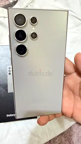 Samsung Galaxy S24 Ultra -TDRA Silver, used, good condition (with box)