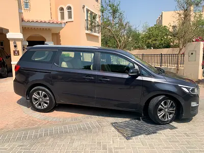 2021 Kia Carnival EX GCC Specs