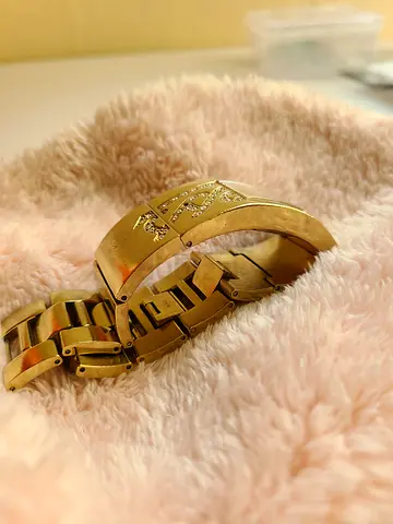 GUESS U15045L1