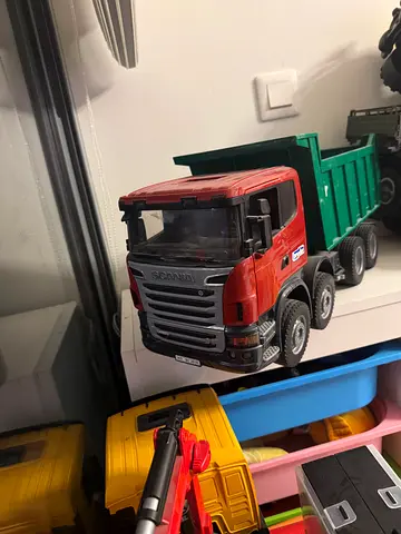 Bruder dump truck