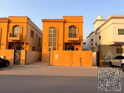 🇬🇧 Villa for Sale – Al Mowaihat, Ajman 📍 Located on the adjacent street 📐 Plot Area: 3,200 sq.ft. 🛏️ 5 Master Bedrooms + Majlis + 2 Living Hall