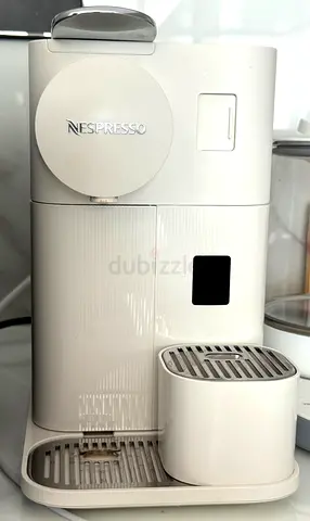 New Nespresso Latissima One Capsule Coffee Machine - Sealed in the box