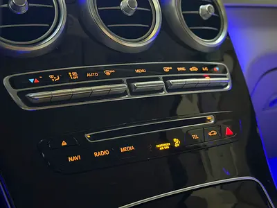2016 Mercedes-BENZ GLC — миниатюра 13