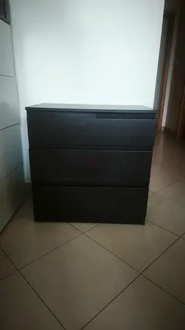 Drawer cabinet