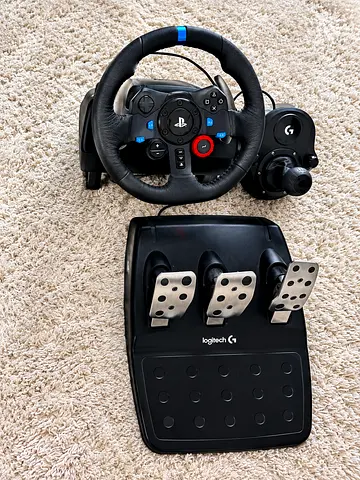 Logitech G29 Racing Wheel + Pedals + Shifter – Excellent Condition