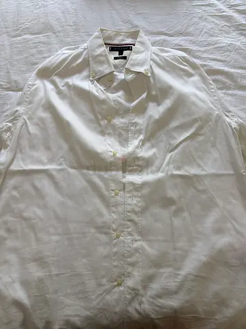 White men's button-down dress shirt - size L (good condition) Tommy Hilfiger