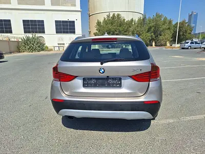 صورة 2 لـ 2011 BMW 1-SERIES