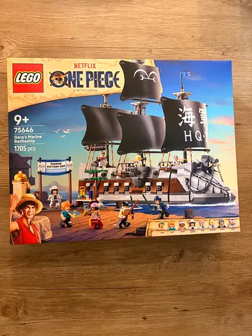 BARGAIN BRAND NEW LEGO 75646 ONE PIECE GARP’S MARINE BATTLESHIP