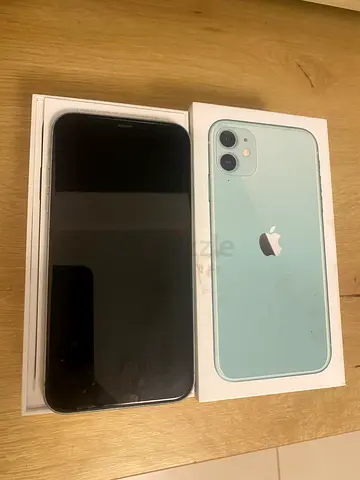 iPhone 11 256gb Mint Green with Box - Good Condition