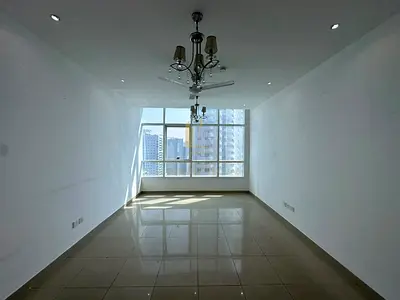 🏡 للبيع | شقة 3 غرف وصالة في برج الشاطئ 2