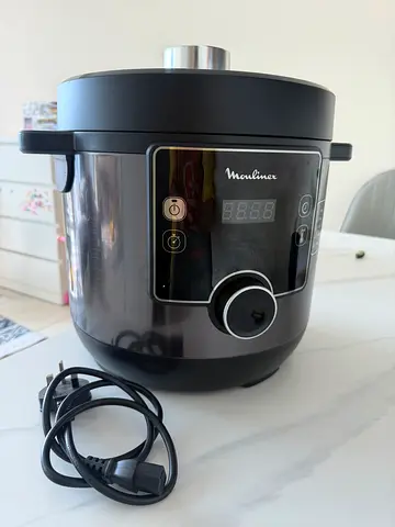 Moulinex Turbo Cuisine 7.6L Electric Pressure Cooker – Like New