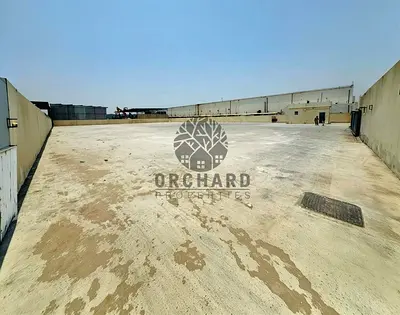 31000 SQFT WITH FULL INTERLOCK/POWER ABILABLE/OFFICE, KITCHEN, WHASHROOM/LOADING UNLOADING AREA ABILABLE/RENT 580000 AED ANNUALLY/INDASTRIAL AREA 13