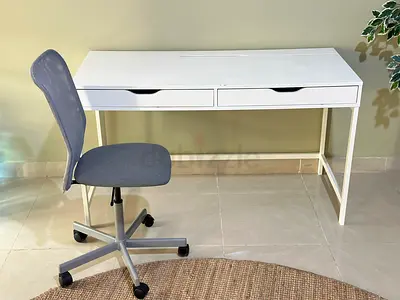 IKEA ALEX Study Desk with Chair – Good Condition

Practical IKEA ALEX study desk with matching chair