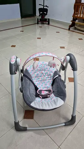 Graco-style Baby Swing / Rocker - Comfortable Pink & Grey Seat Battery Operated