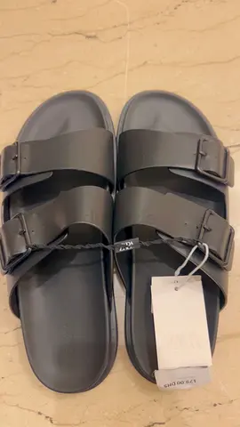ZARA MEN Black Buckle Slide Sandals - New with Tags